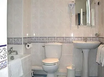 巴黎甘贝塔酒店 酒店 3*